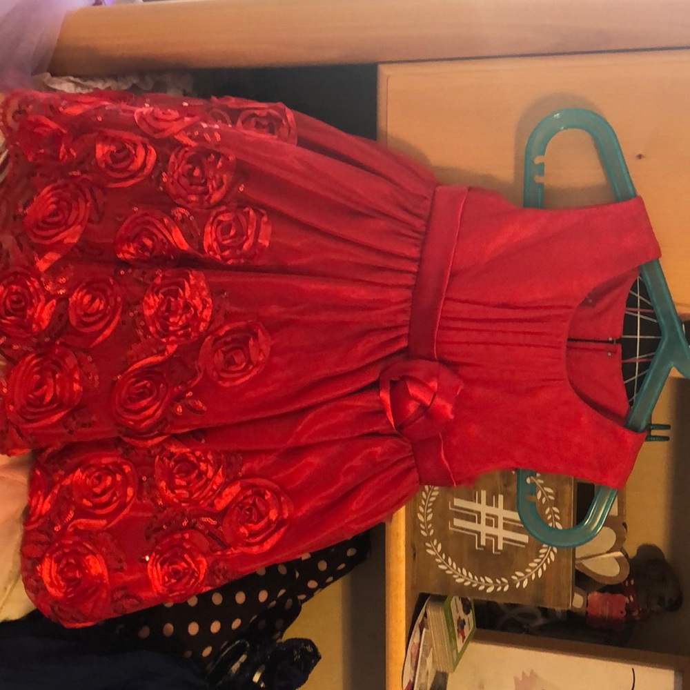 Red flower dress